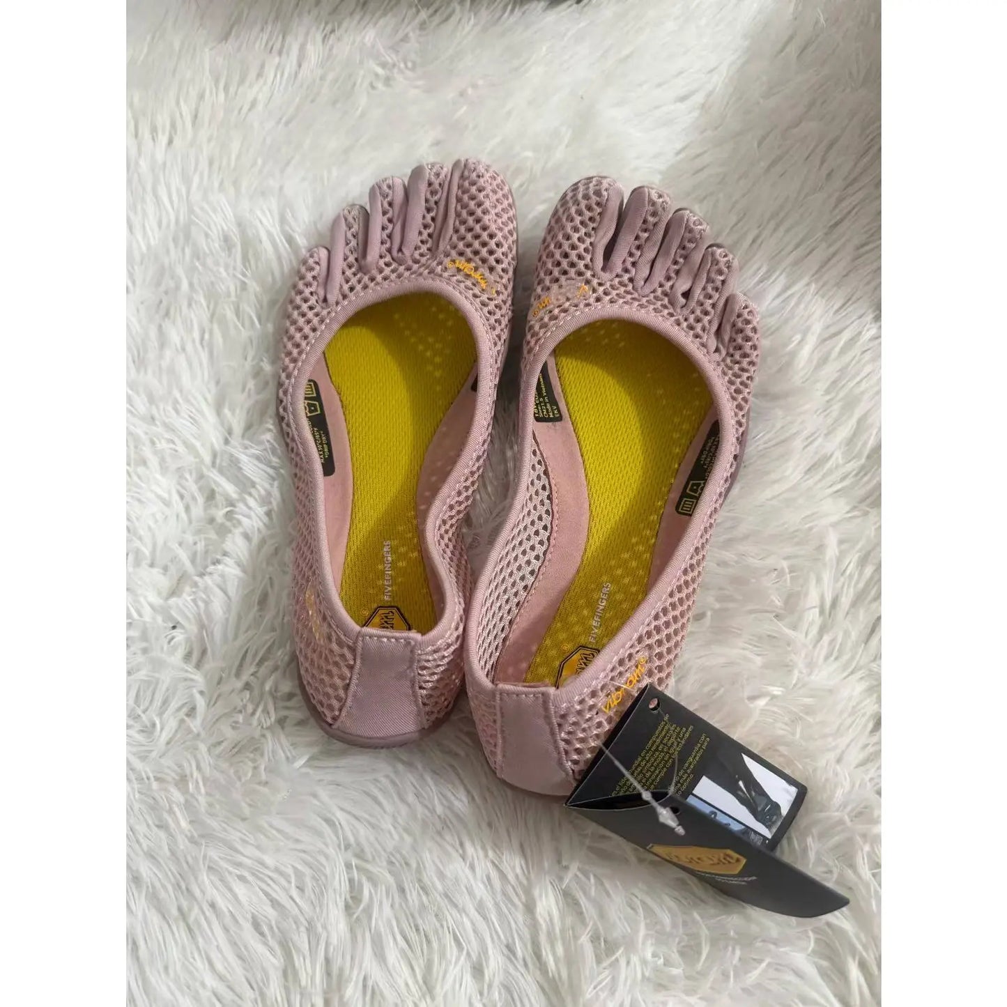 Classic Fivefingers Ballet Flats| Split-Toe Design, Breathable Barefoot Comfort| Ideal for Dance, Yoga, Pilates & Indoor Sports Non-Slip Lightweight Breathable Comfortable Fashion Zumba Shoes