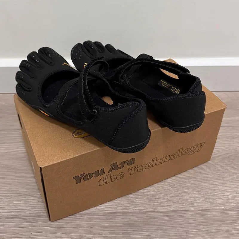 Classic Fivefingers Ballet Flats| Split-Toe Design, Breathable Barefoot Comfort| Ideal for Dance, Yoga, Pilates & Indoor Sports Non-Slip Lightweight Breathable Comfortable Fashion Zumba Shoes
